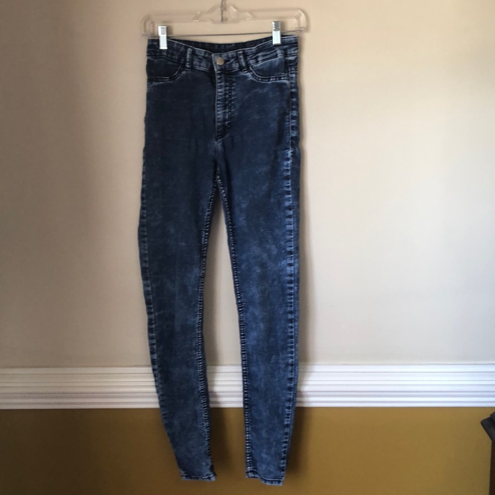 Forever 21 Blue wash jeans!